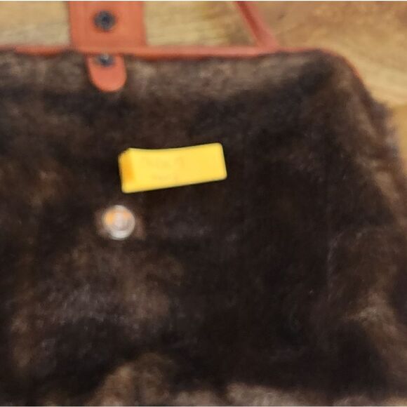 Sondra Roberts purse - Picture 11 of 13